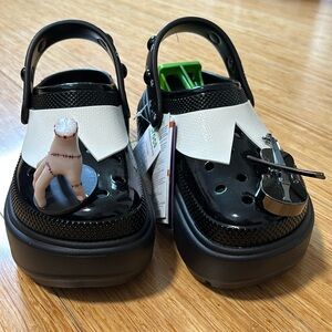 Crocs Women’s size 6 Wednesday Addams Family Clogs